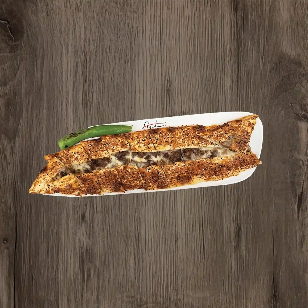 Kuşbaşılı Pide